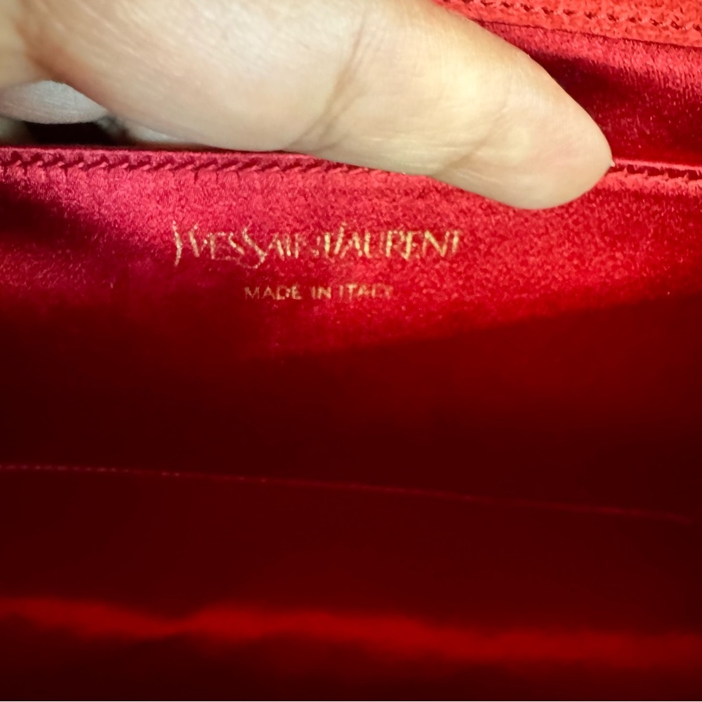 Yves Saint Laurent YSL Belle De Jour Red Patent Leather Clutch P0329 - Picture 11 of 11